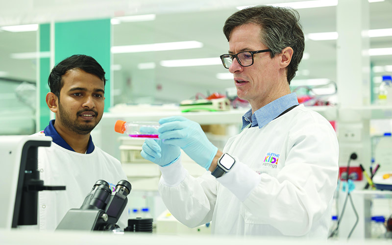 PhD student Kalindu Rodrigo and Dr Timothy Barnett discovered a new form of antimicrobial resistance